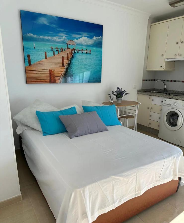 Estudio Turistico En Benalmadena A 200 Mts Del Mar Kültér fotó