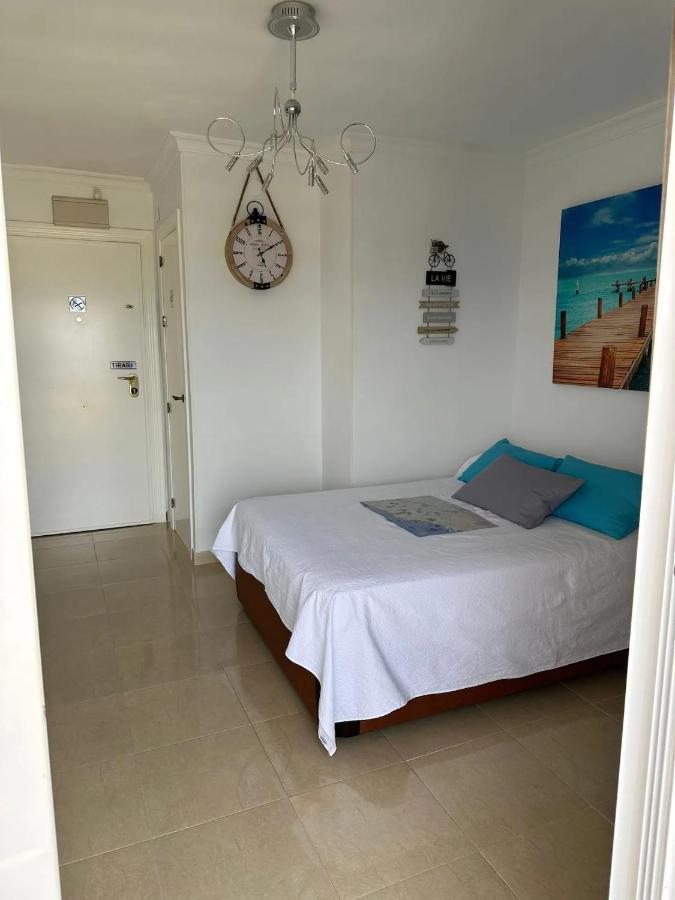 Estudio Turistico En Benalmadena A 200 Mts Del Mar Kültér fotó