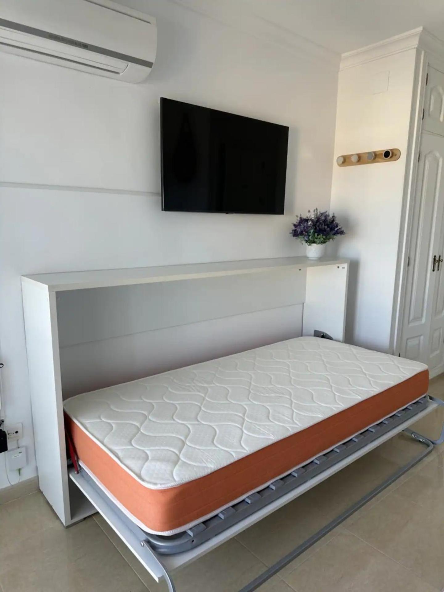 Estudio Turistico En Benalmadena A 200 Mts Del Mar Kültér fotó